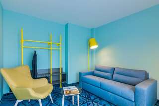 Отель ibis Styles Bucharest Erbas Бухарест Семейный номер с диваном-кроватью-5